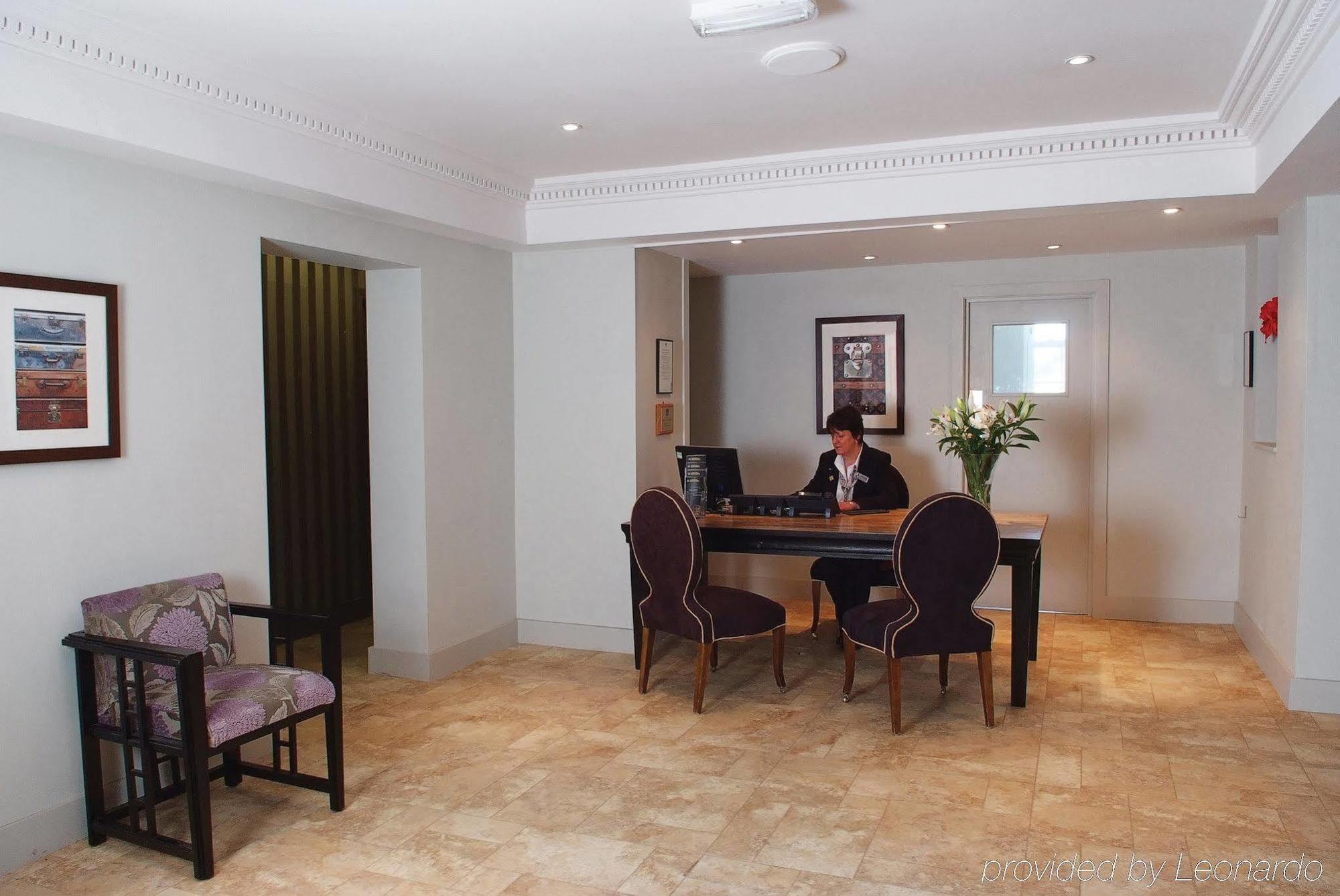 Honest Lawyer Hotel Durham Dalaman gambar